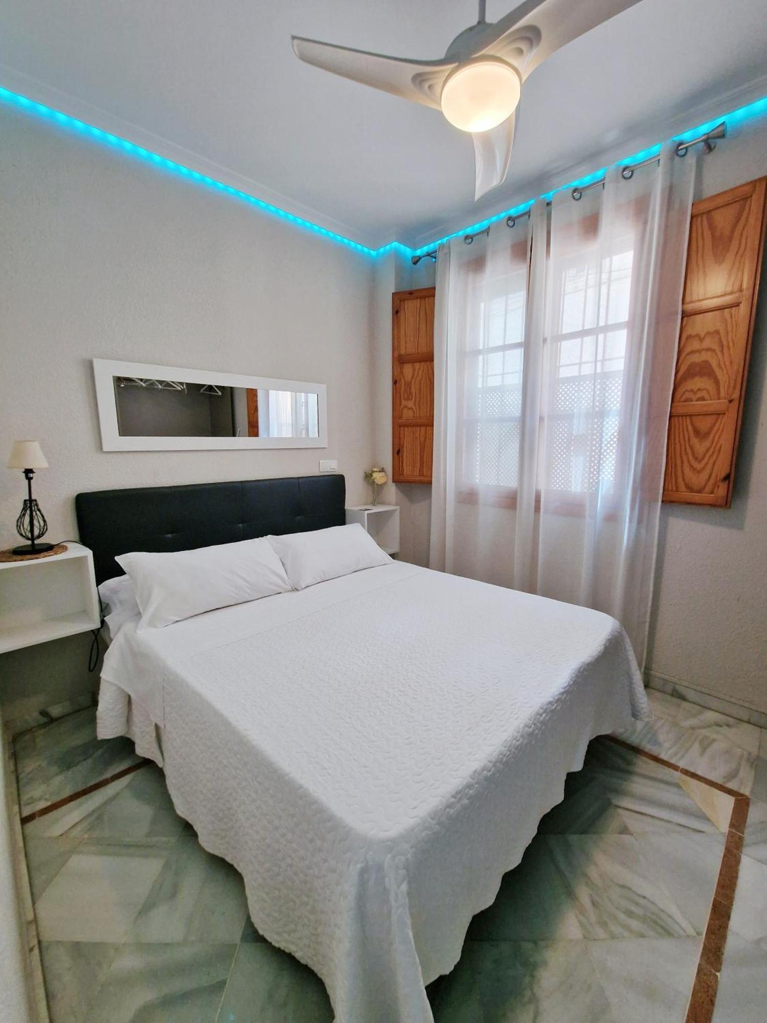 Apartamento Completo Plaza De Las Tendillas - Parking Privado - Alojamientos El Duque Cordoba Dış mekan fotoğraf